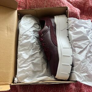 Women's Puma Mayze Stack Edgy Platform Leather & Corduroy in burgundy Size 7